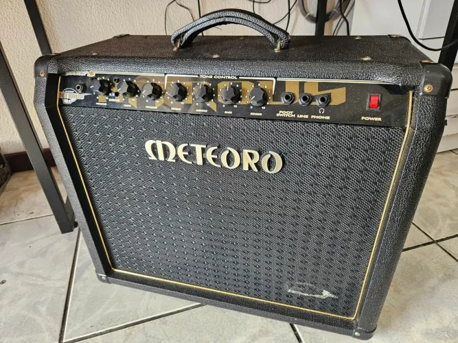 Amplificador Cubo para Guitarra Meteoro Nitrous GS 100 (Usado)
