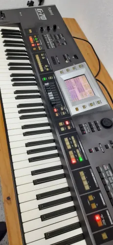 Teclado Roland G70
