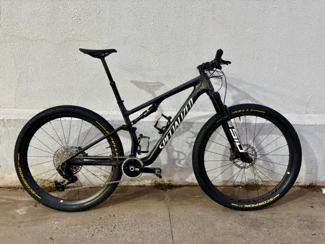 Specialized epic 8