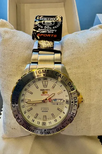 Seiko NOS (NEW OLD STOCK) 5 Sports 50TH Anniversary 1963-2013 modelo SRP438K1 RARO