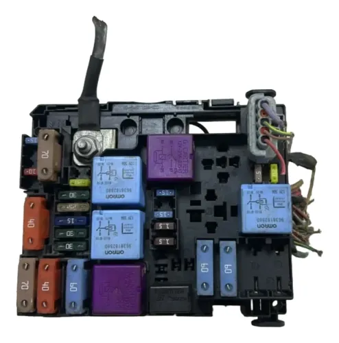 Caixa Fusivel Rele Citroen C3 Picasso 2008 á 2013 *0