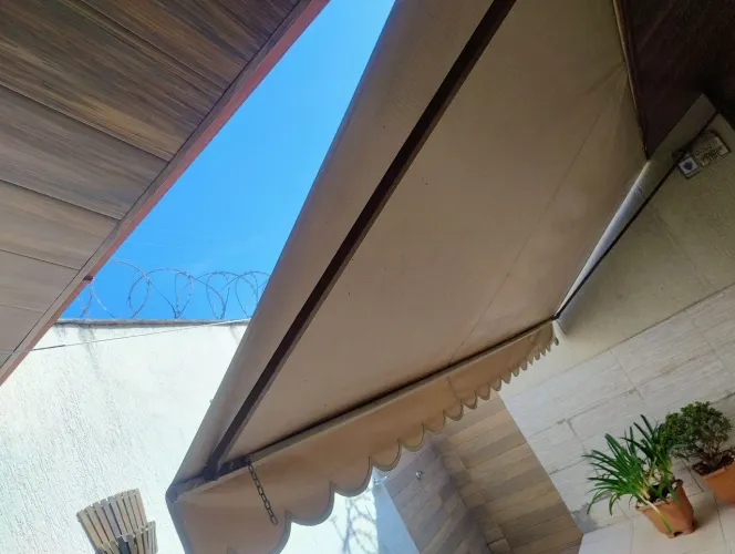 Toldo Lona Cortina Semi-novo - 3,60 largura 2,10 cumprimento