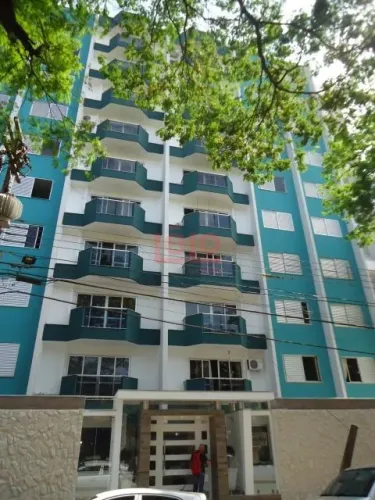 Apartamento com 3 quartos para alugar por R$ 1900.00, 106.47 m2 - ZONA 07 - MARINGA/PR