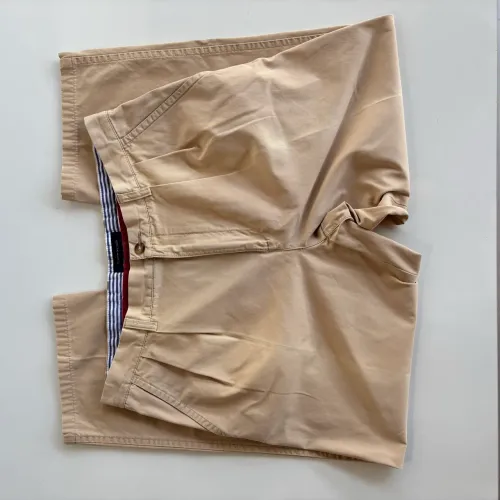 Calça Tommy Hilfiger chino bege 