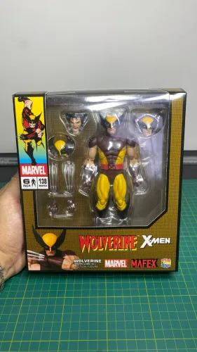 Wolverine Brown Marron Marvel XMen Mafex 138