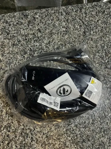 Vendo carregador portátil original da BYD (Novo, Lavrado)