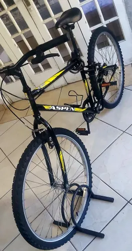 Bicicleta Aro 26 estado de nova