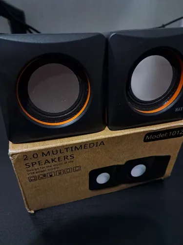 Caixinha De Som Para PC Computador Notebook Estéreo P2 USB Compacta