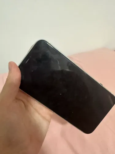 iPhone 11 retirada de peças ou reparo