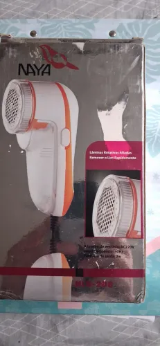 Papa bolinha de tecidos em geral nova na caixa 220v com cabo /tomada