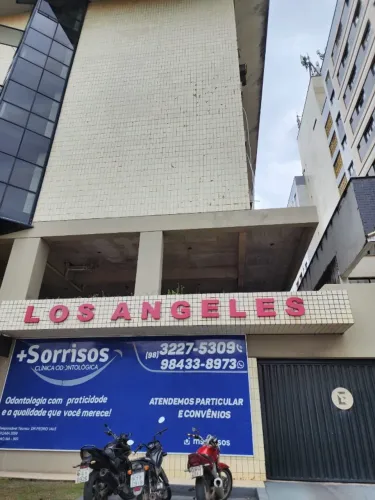Isaías Imóveis Aluga Sala Comercial no Edifício Los Angeles - Renascença