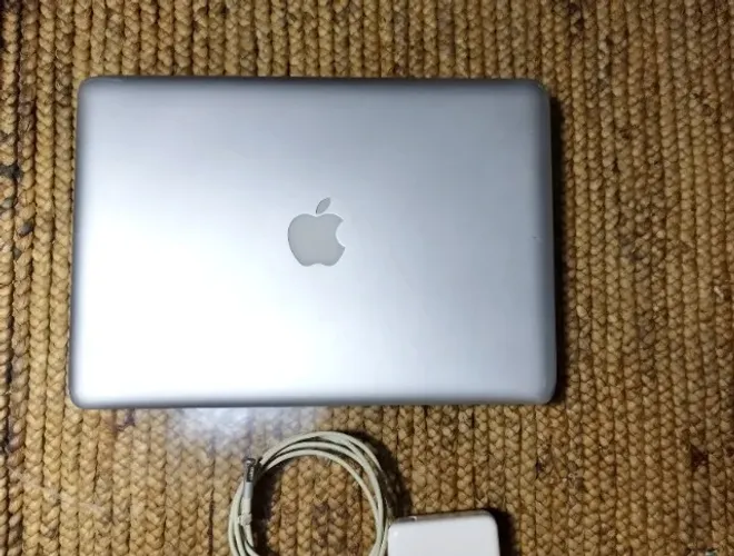 Macbook Pro 13" com drive de CD/DVD meados 2012
