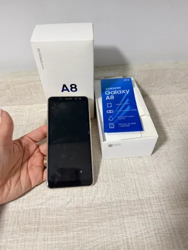 Celular A8 2018