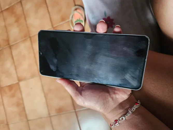 Samsung Galaxy A06