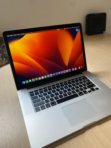 macbook pro i7 16gb ram 256gb ssd
