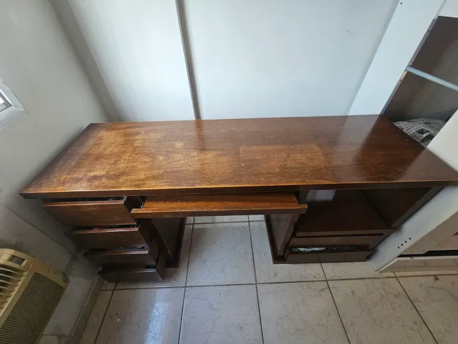 Escrivaninha de escritório/home office completa