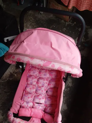 Carrinho de bebê Rosa 