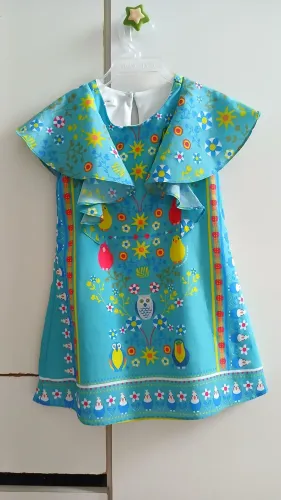 Vestido marca um mais um tam 2 anos