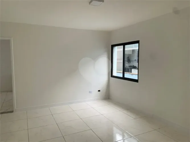 Apartamento à venda com 2 quartos no condomínio Ellen, São Paulo - SP