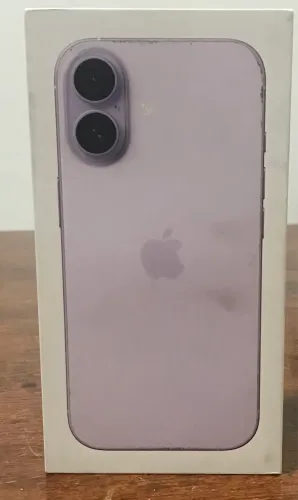 iPhone 17