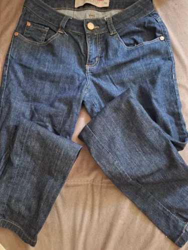 Calça jeans feminina Lado Avesso azul tam 38 modelagem justa<br>
