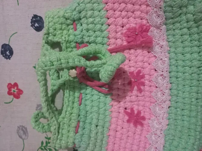 Bolsa de crochê fio de malha 