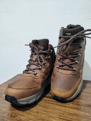 Bota masculina