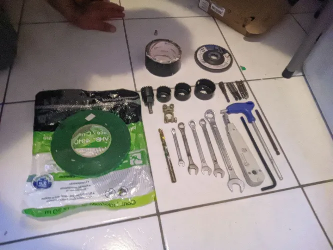 Ferramentas e Materiais