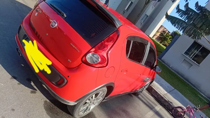 Fiat Palio Sporting 1.6 Flex 16V 5P 2014