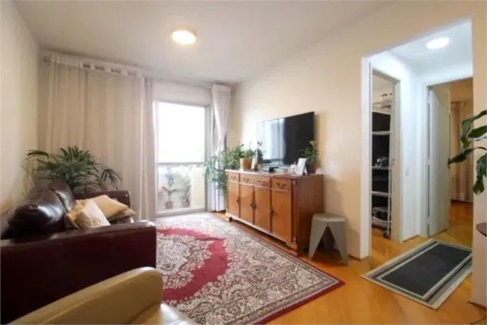 Apartamento à venda com 2 quartos, sendo 1 suíte, no condomínio Piazza Florença, São Paulo