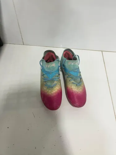 Chuteira Puma Future usada