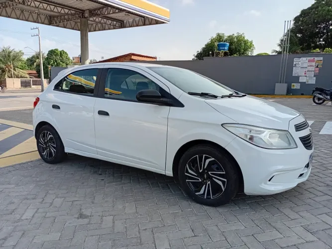 Chevrolet Onix JOY Hatch 1.0 8V Flex Mec. 4P 2018