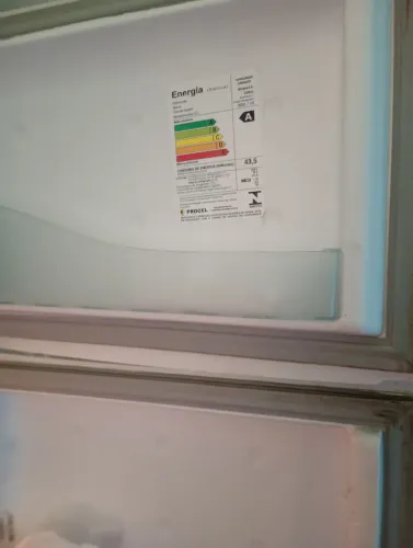 Vende geladeira