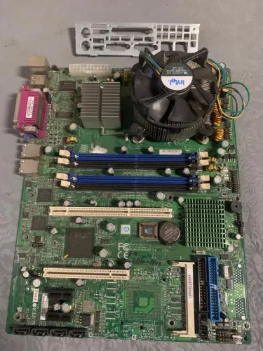 Kit placa mãe industrial Supermicro P8SCSI,775,Pentium 4/3.0/2M/800 sem memória