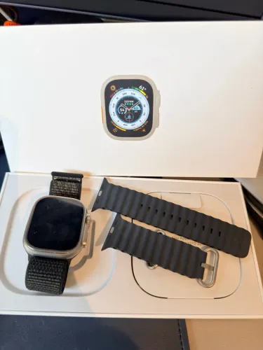 Apple Watch Ultra (GPS + Cellular) 49mm Titânio - Impecável