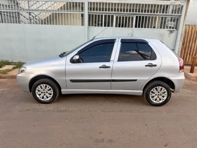 Fiat Palio 1.0 Economy Fire Flex 8V 4P 2011