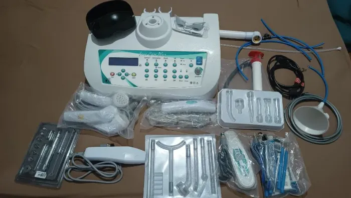 Equipamento Estético FaceCare Plus