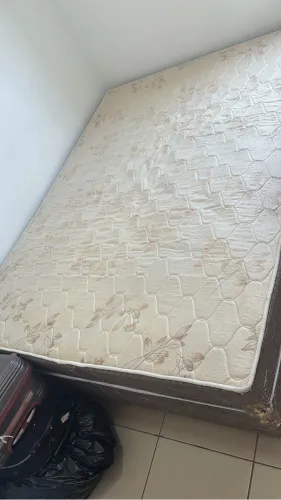 Cama box casal integrada