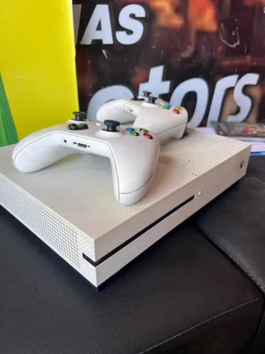 XBOX ONE S