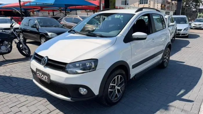 Volkswagen Crossfox I Motion 1.6 MI T. Flex 8V 5P 2014