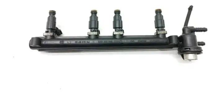 Flauta Com Bico Injetor Volkswagen Golf Sportline 2.0 2011