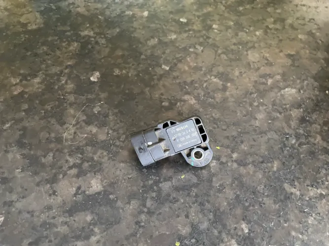 Sensor map jac j3 2014 f01r00e005