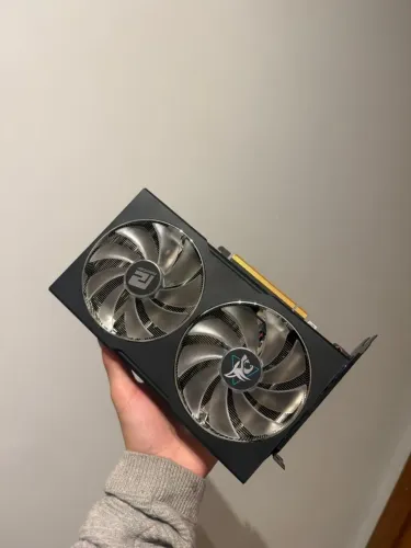 ?RX6600 8GB?