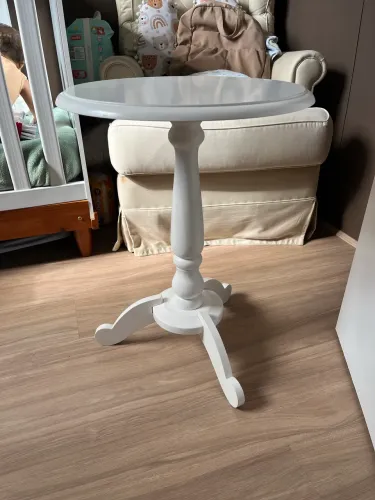 Mesa de canto 