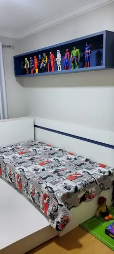 Cama (Bicama) modulada com Baú e Nicho.