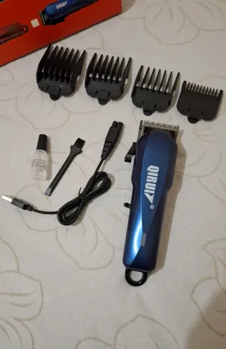 Máquina de cortar cabelo profissional 