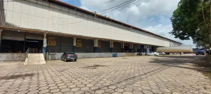 GALPÃO com 2.000 mts em condomínio fechado 24h na BR (Km 8) Ananindeua