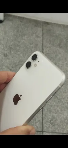 iPhone 11 - sem nenhuma marcas de uso 100% Original 