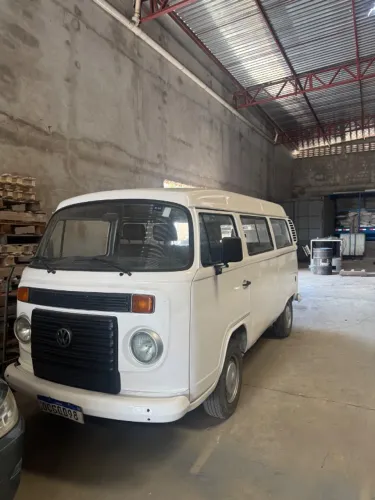 Volkswagen Kombi Standard 1.4 MI Total Flex 8V 2012
