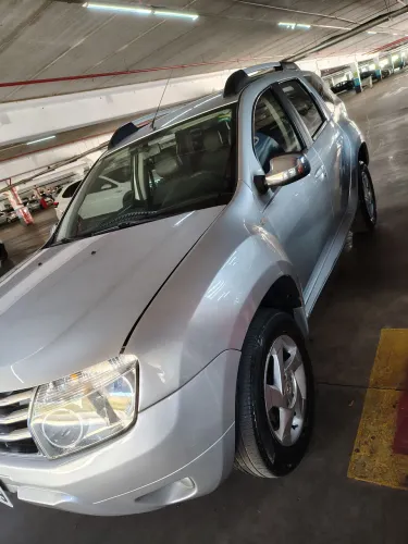 Renault Duster Dynamique 2.0 Hi-flex 16V Aut. 2015